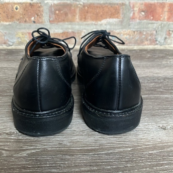 Allen Edmonds - Picture 4 of 17